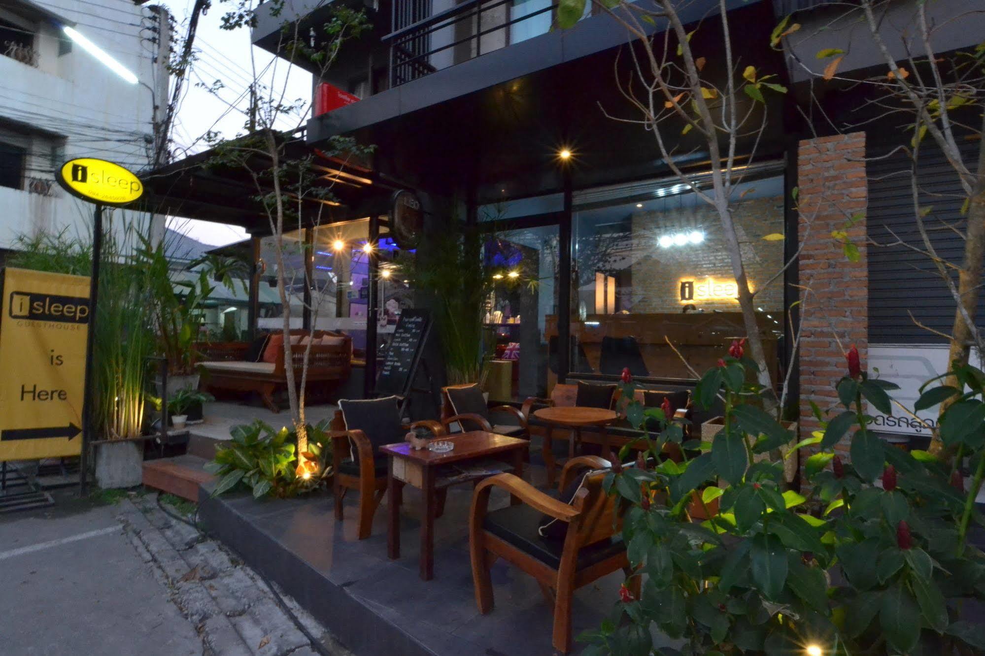 Isleep Guesthouse Chiang Mai Extérieur photo