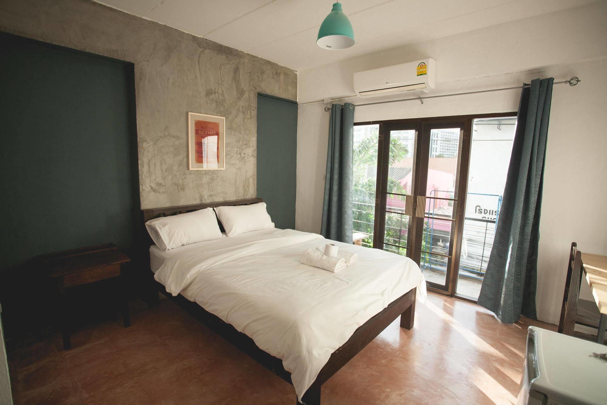 Isleep Guesthouse Chiang Mai Extérieur photo