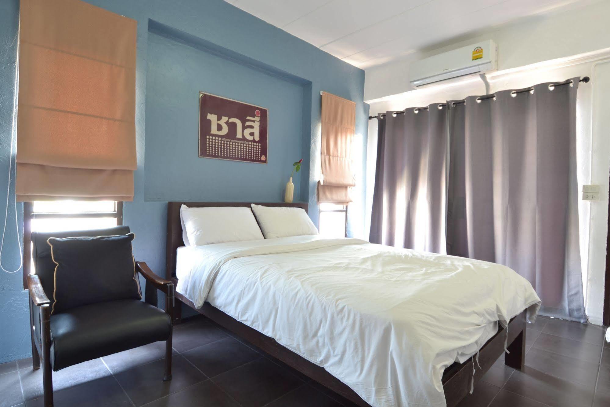 Isleep Guesthouse Chiang Mai Extérieur photo