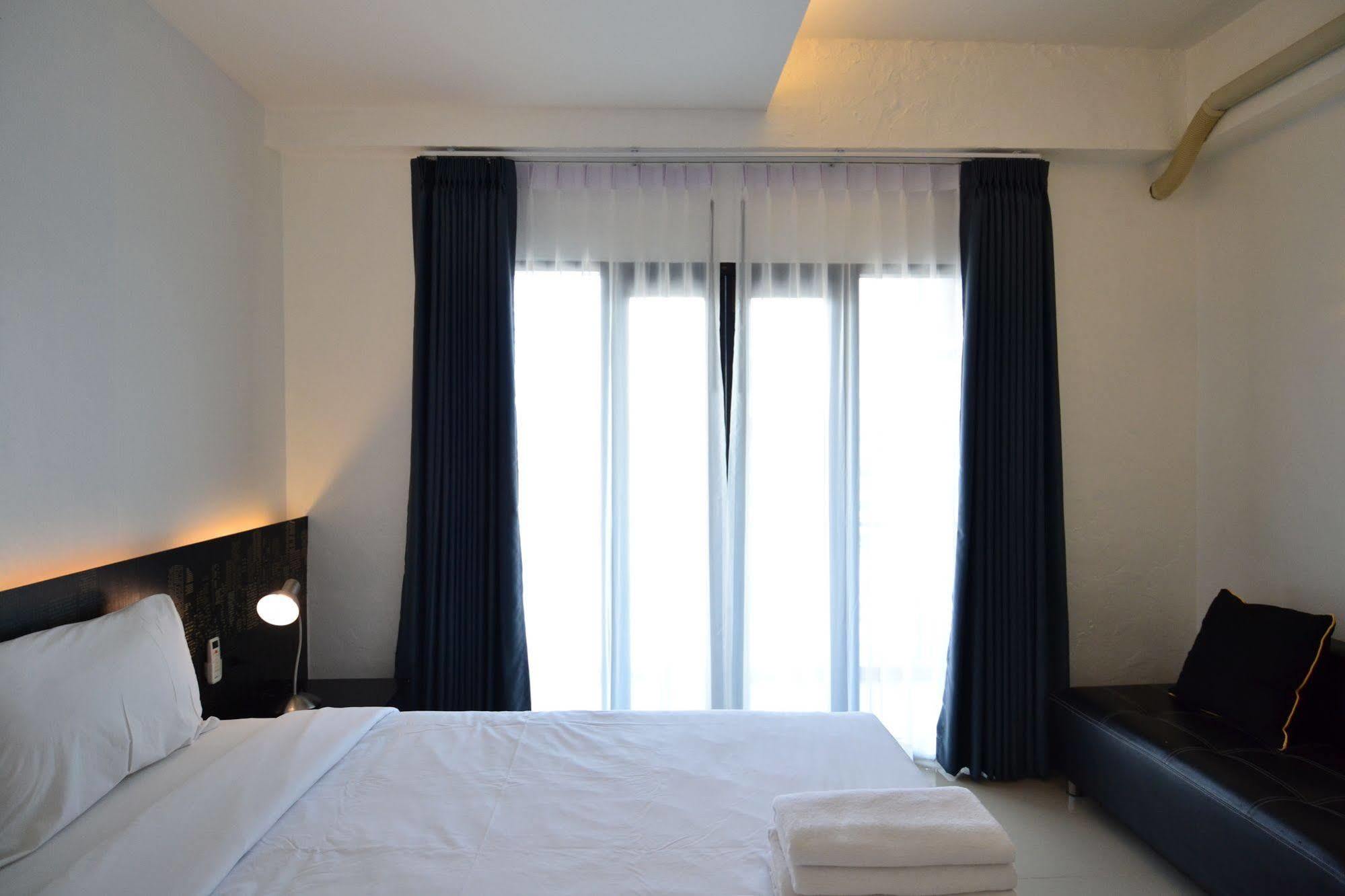 Isleep Guesthouse Chiang Mai Extérieur photo