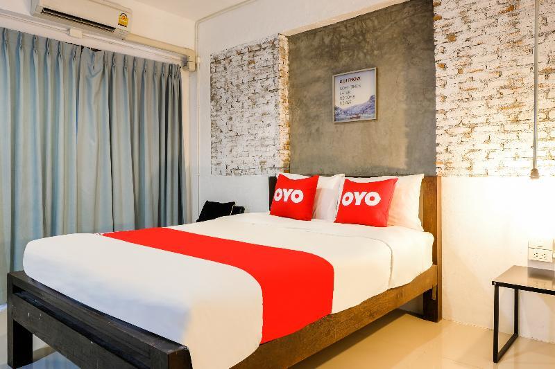 Isleep Guesthouse Chiang Mai Extérieur photo